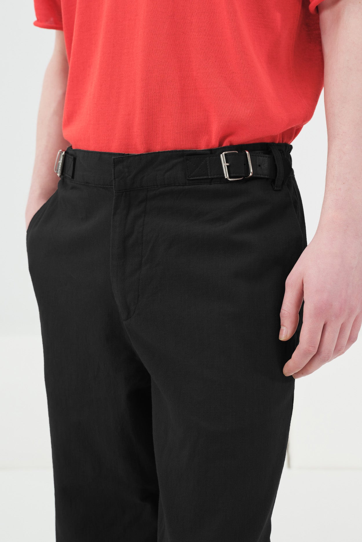 BLACK LINEN TROUSERS WITH SIDE WAISTBAND DETAIL