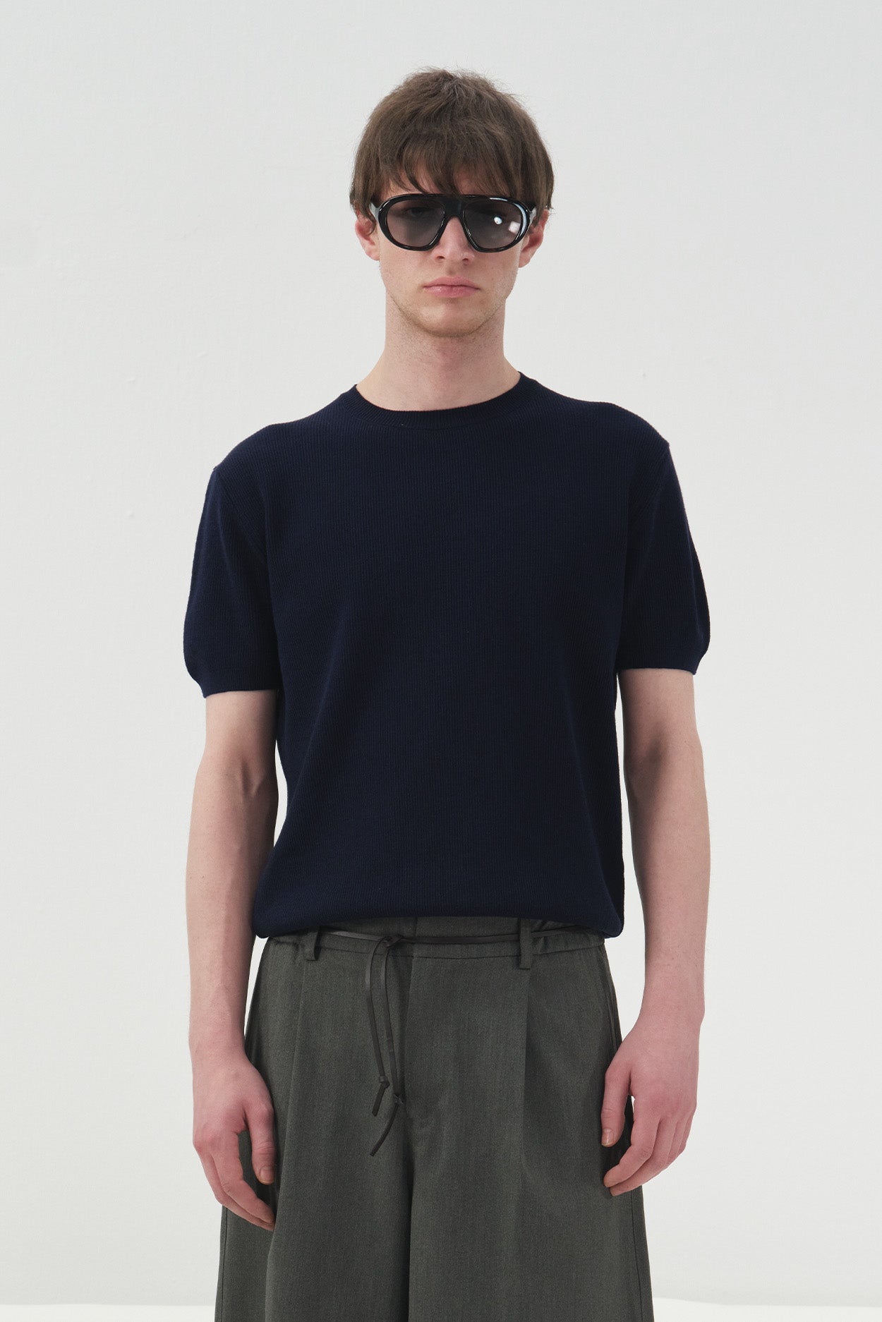 FİTİLLİ DOKULU LACİVERT TRİKO T-SHIRT