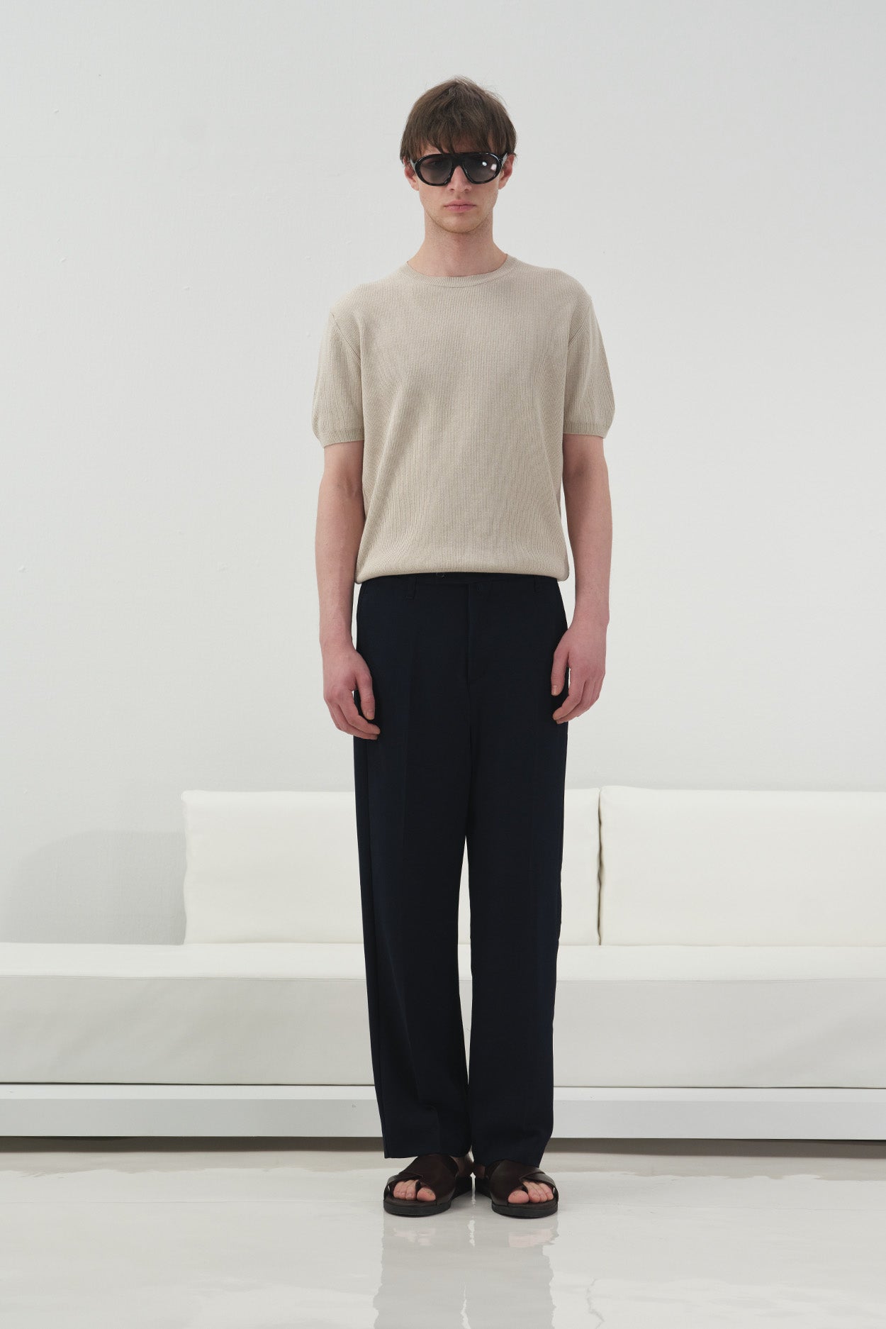 RIBBED TEXTURED BEIGE KNITTED T-SHIRT