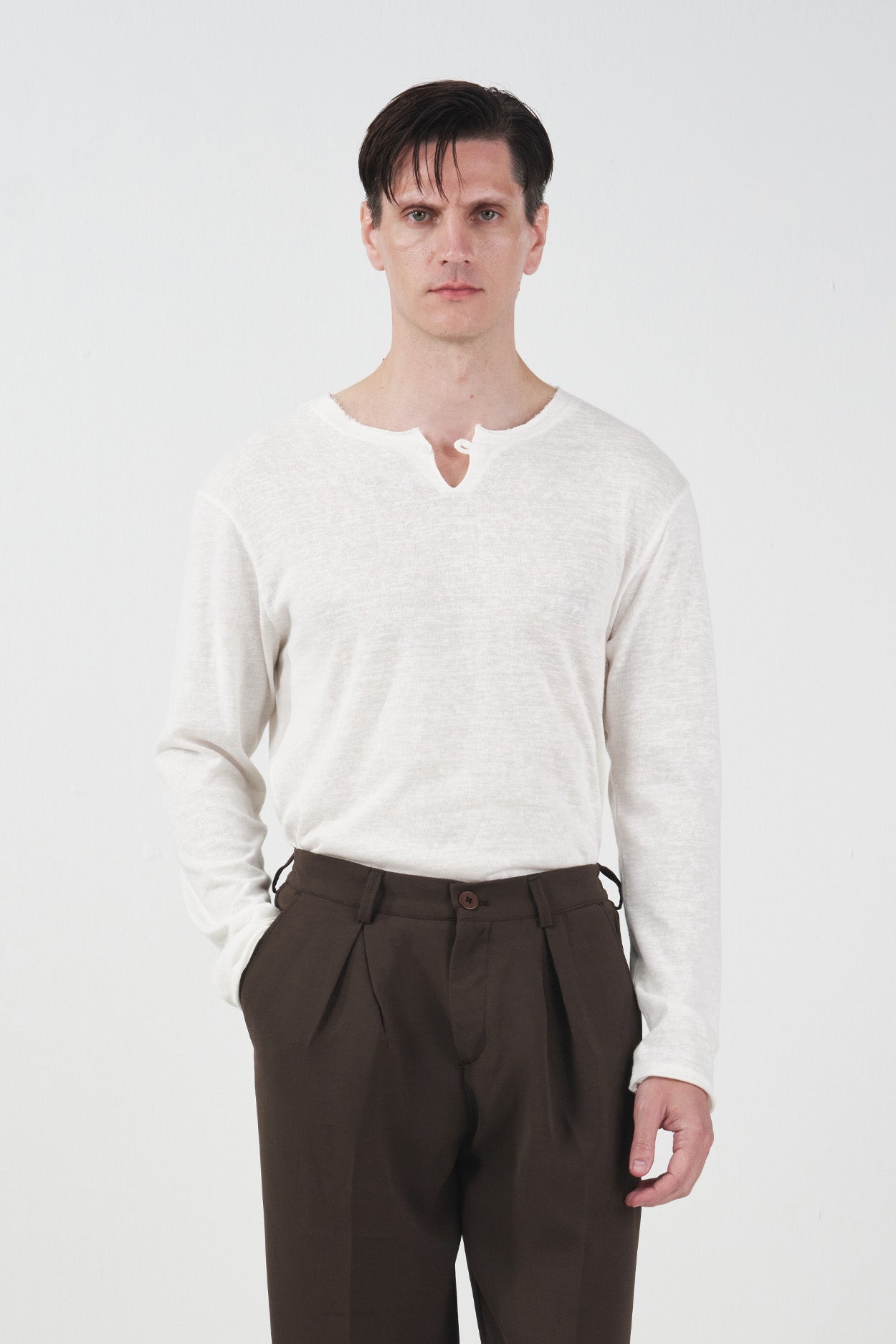 RIBBED LONG SLEEVE BEIGE T-SHIRT