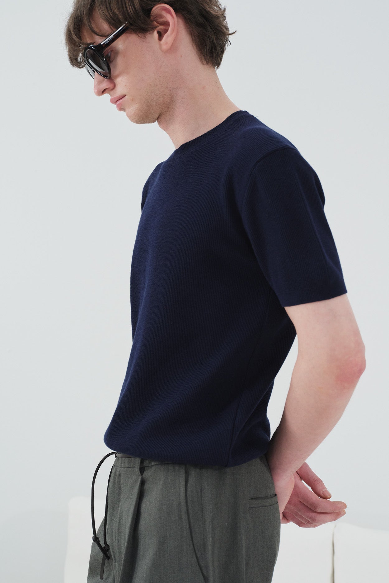 FİTİLLİ DOKULU LACİVERT TRİKO T-SHIRT