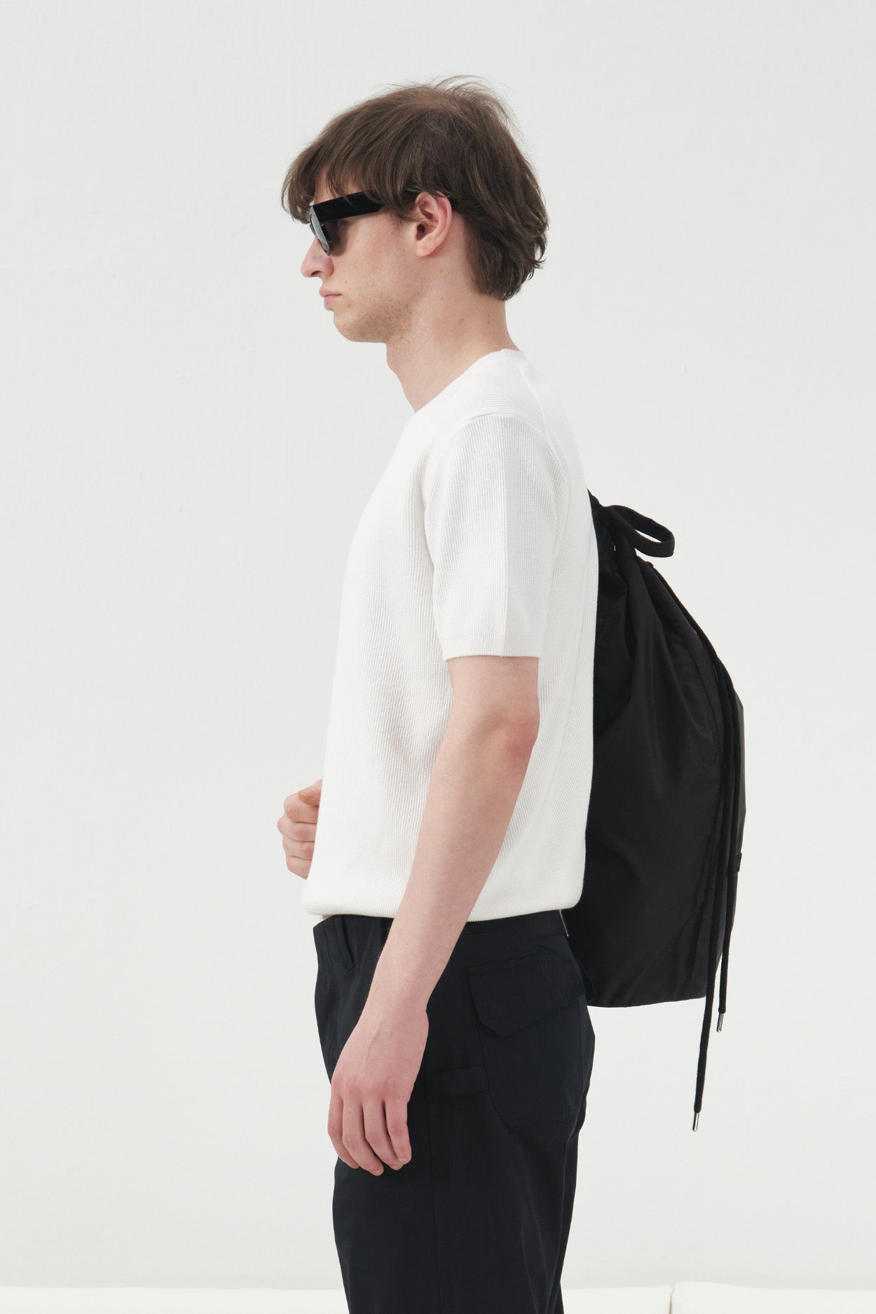 FİTİLLİ DOKULU BEYAZ TRİKO T-SHIRT