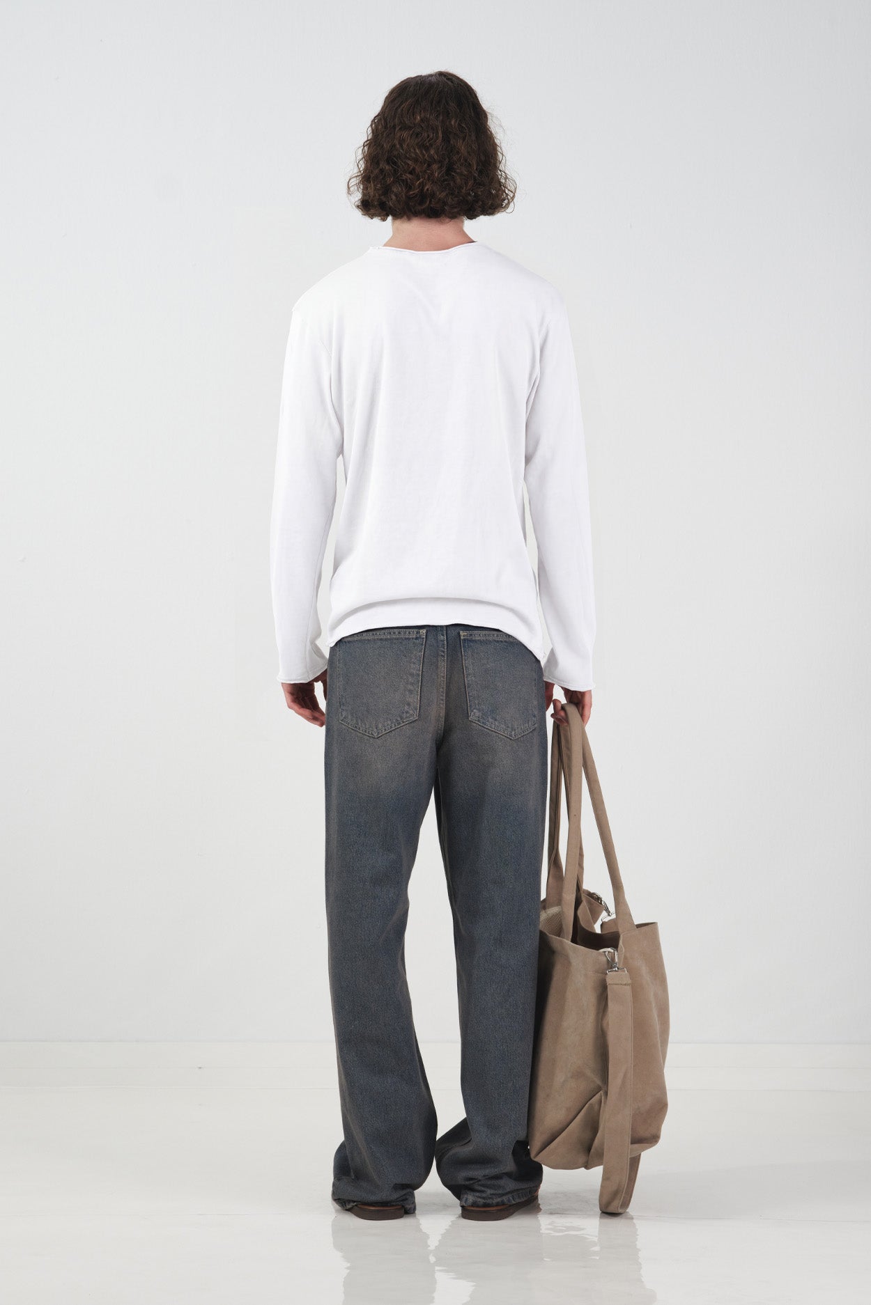 WHITE LONG SLEEVED T-SHIRT WITH RIB