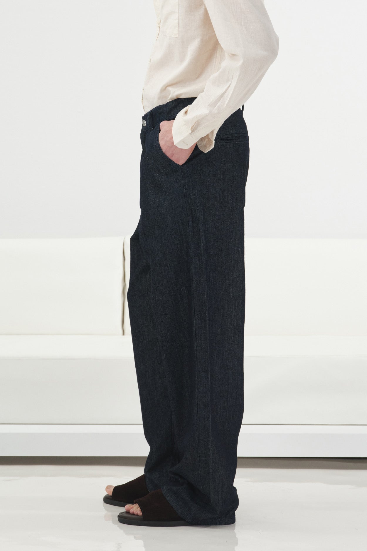 İNCE DÖKÜMLÜ REGULAR FIT KOYU MAVİ JEAN