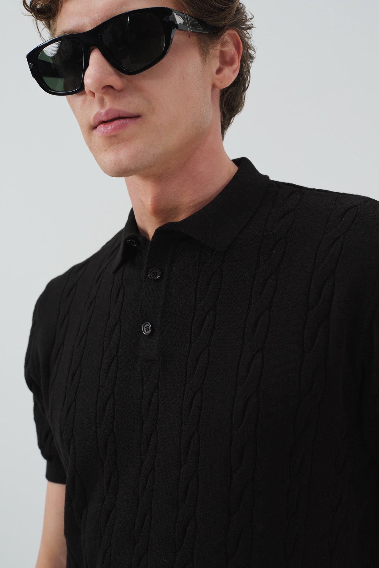 DOKULU ÖRGÜ DESENLİ SİYAH POLO YAKA TRİKO T-SHIRT