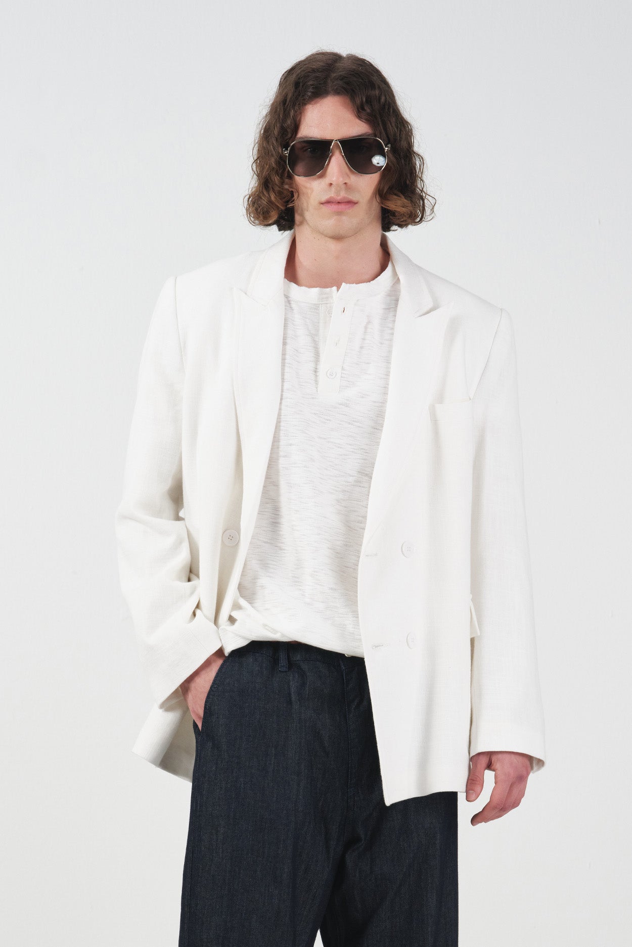 CLASSIC REGULAR FIT WHITE JACKET