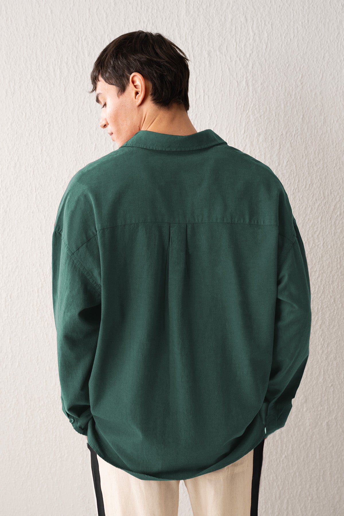 DÖKÜMLÜ KETEN YEŞİL GÖMLEK