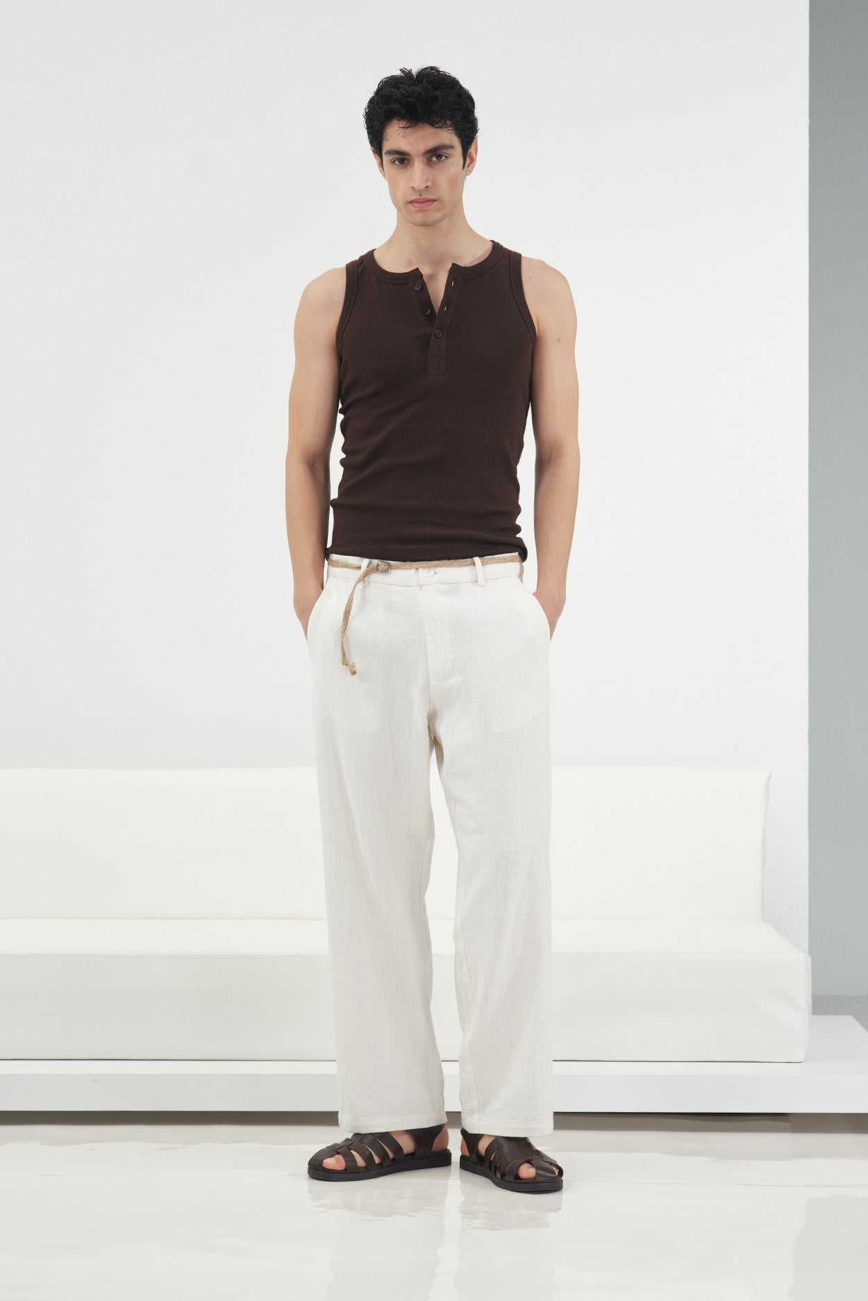HALF PLACKET BROWN TANK TOP