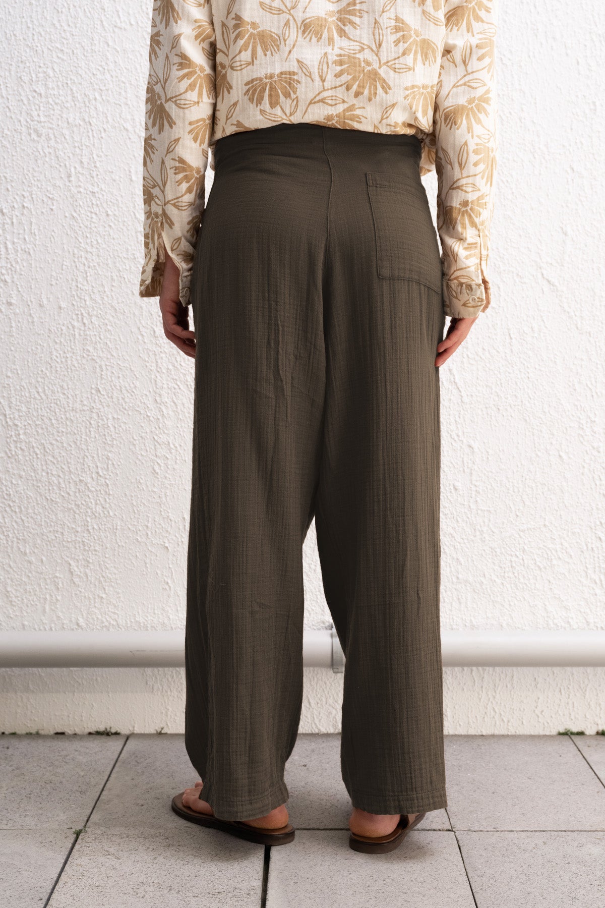 BAĞCIKLI BOHEM HAKİ PANTOLON