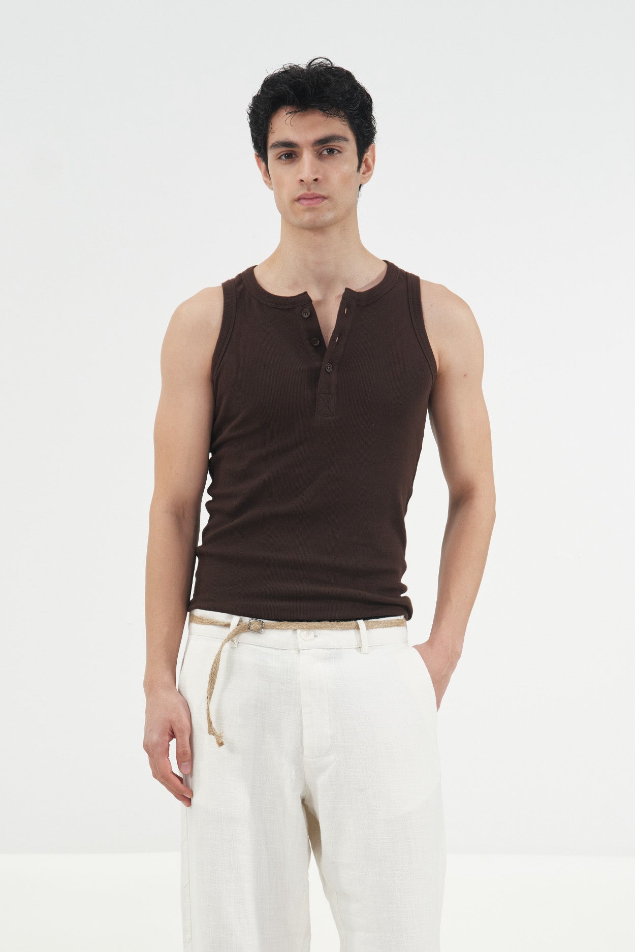 HALF PLACKET BROWN TANK TOP