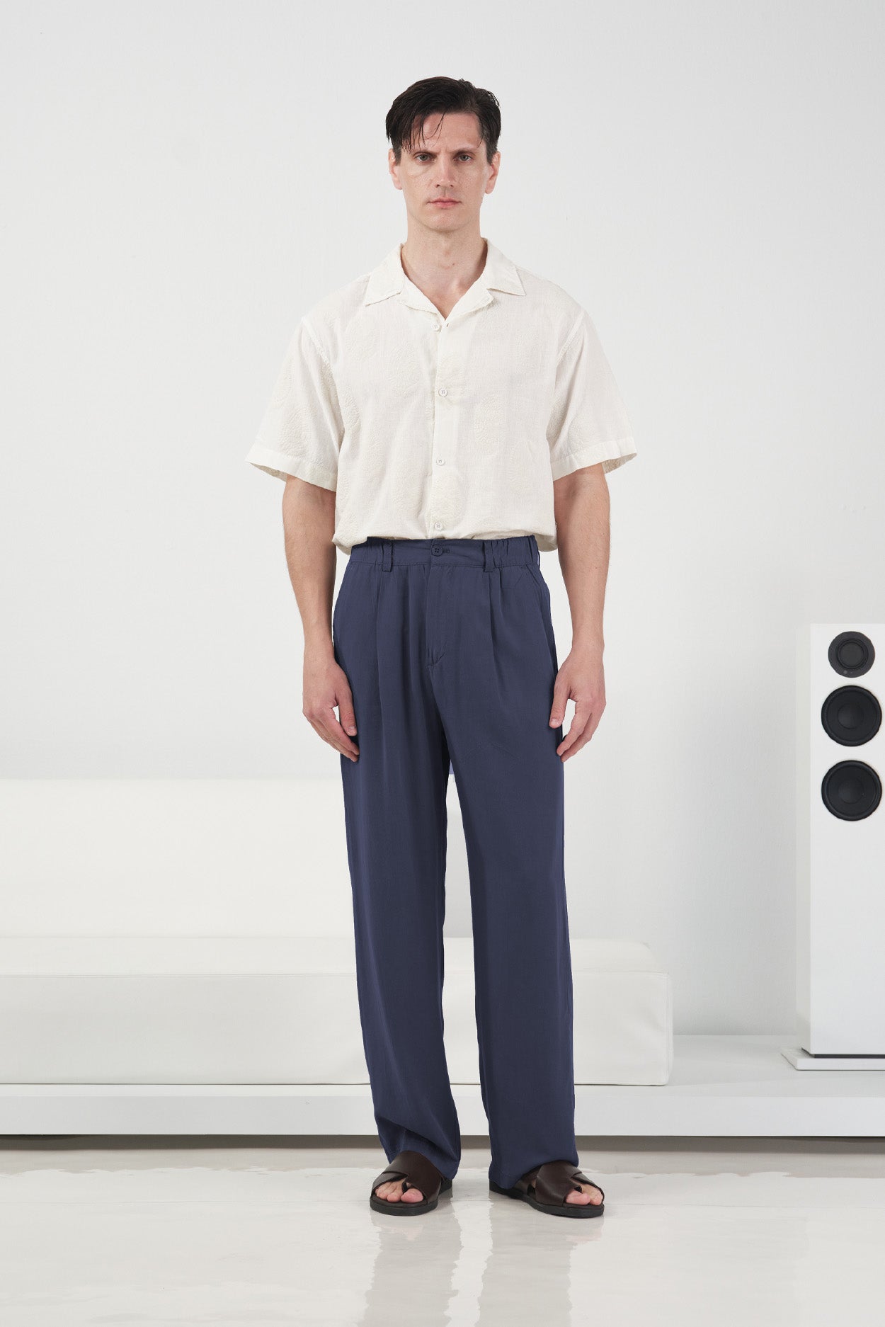 NAVY TENCEL PLEATED DRAPEY TROUSERS