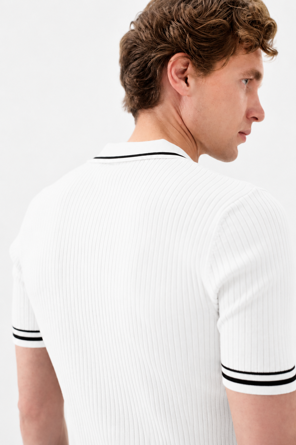 ÇİZGİ DETAYLI POLO YAKA BEYAZ TRİKO T-SHIRT