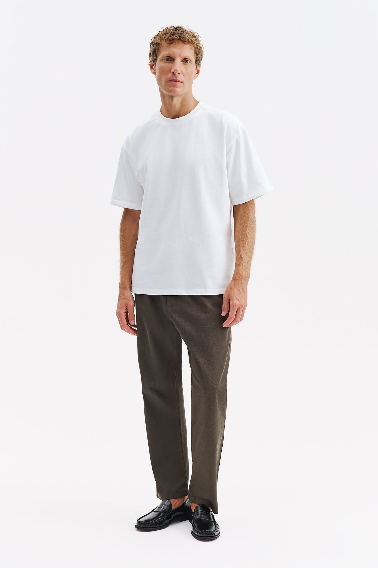 OVERSIZED SHORT SLEEVE WHITE T-SHIRT