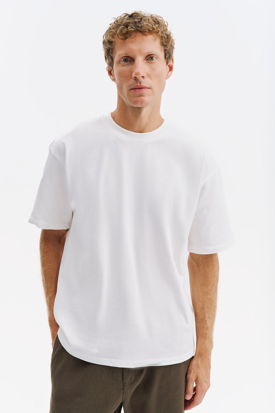 OVERSIZED SHORT SLEEVE WHITE T-SHIRT