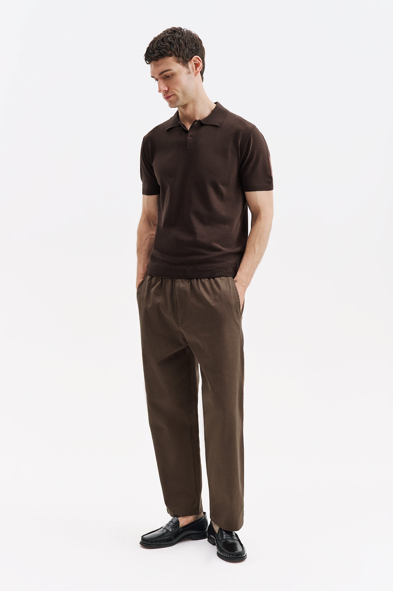 POLO NECK BROWN KNITTED T-SHIRT