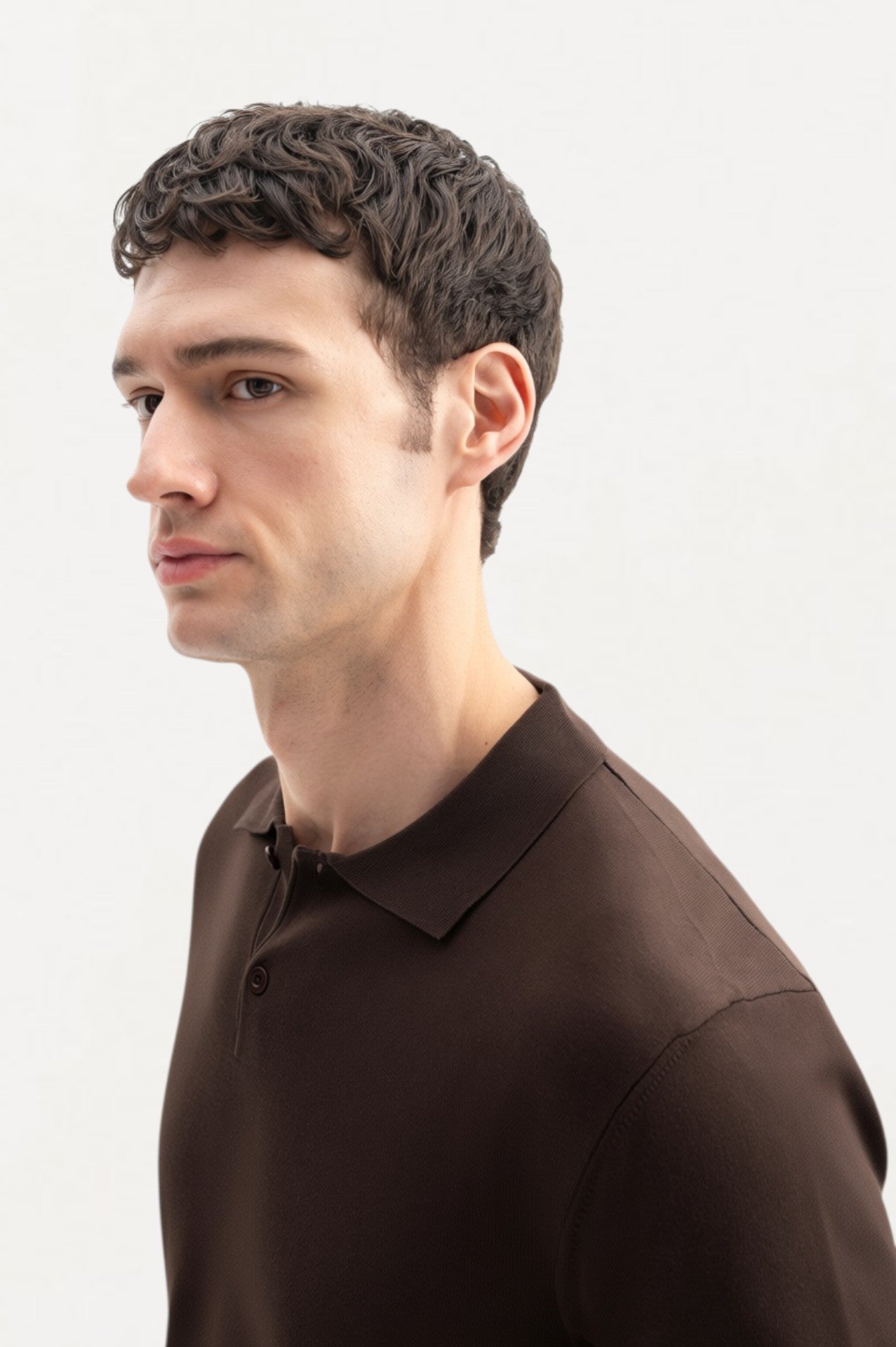 POLO NECK BROWN KNITTED T-SHIRT