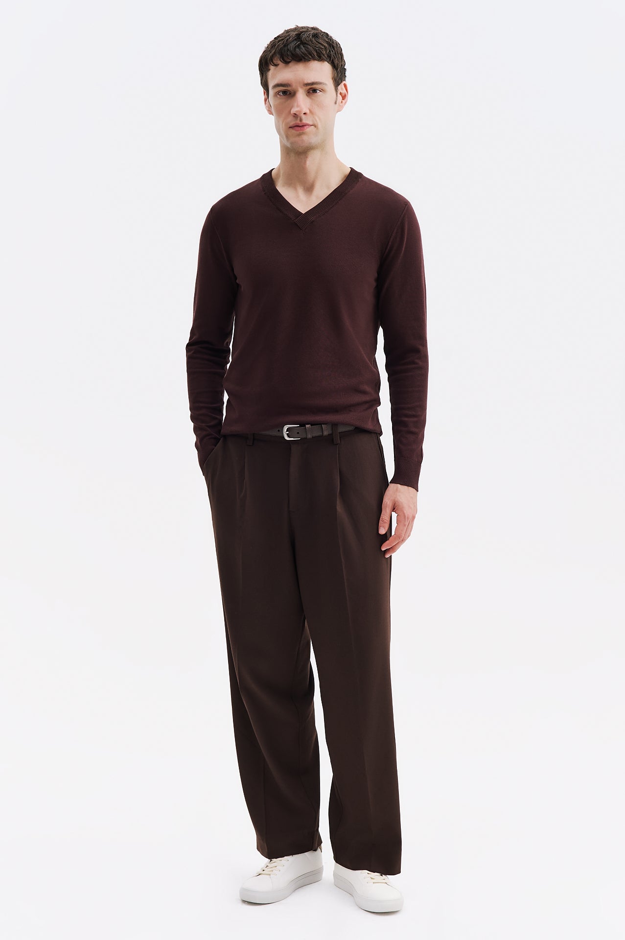 V-NECK LONG SLEEVE BROWN KNITWEAR