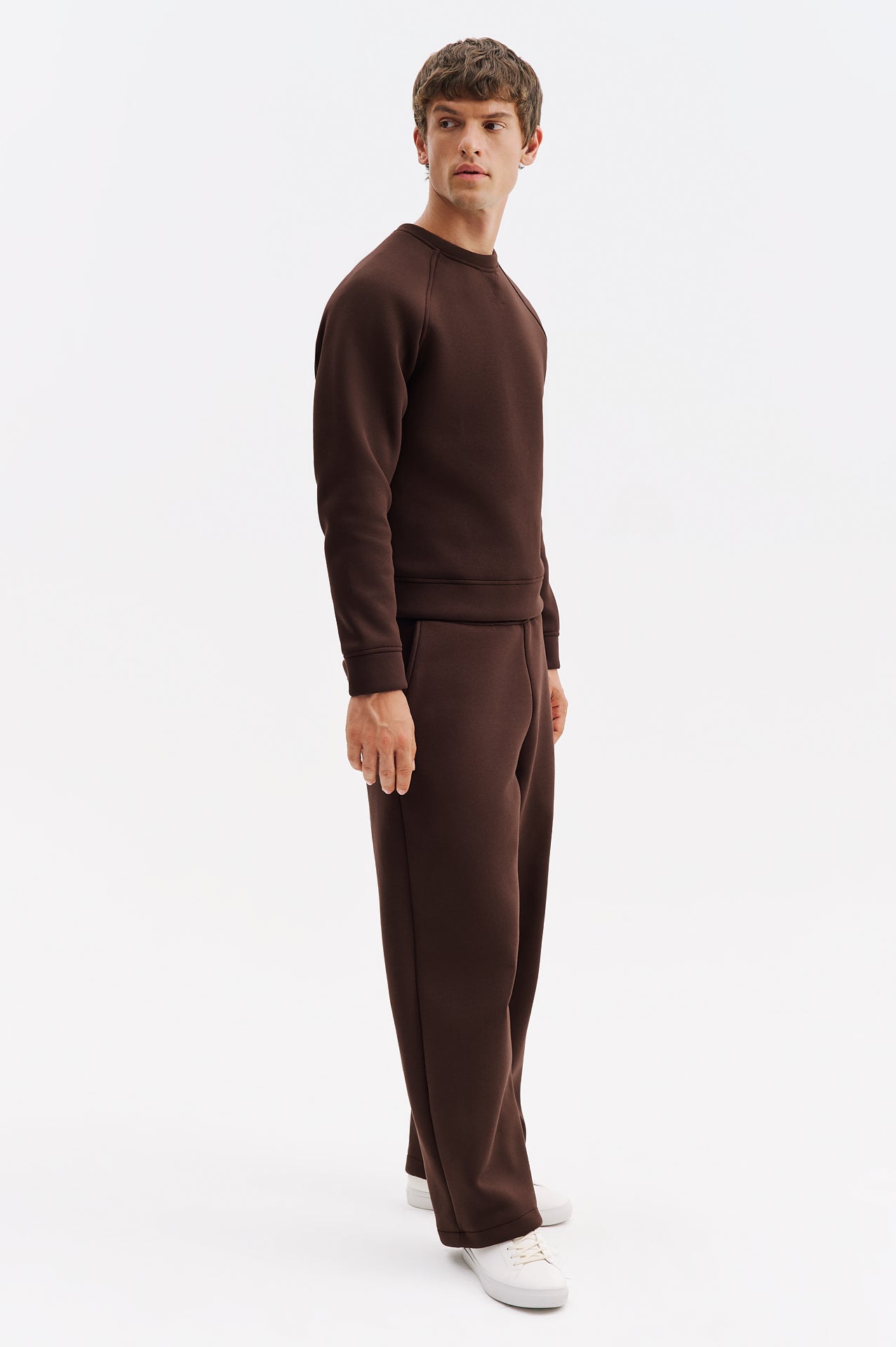 SCUBA BROWN SWEATSHIRT