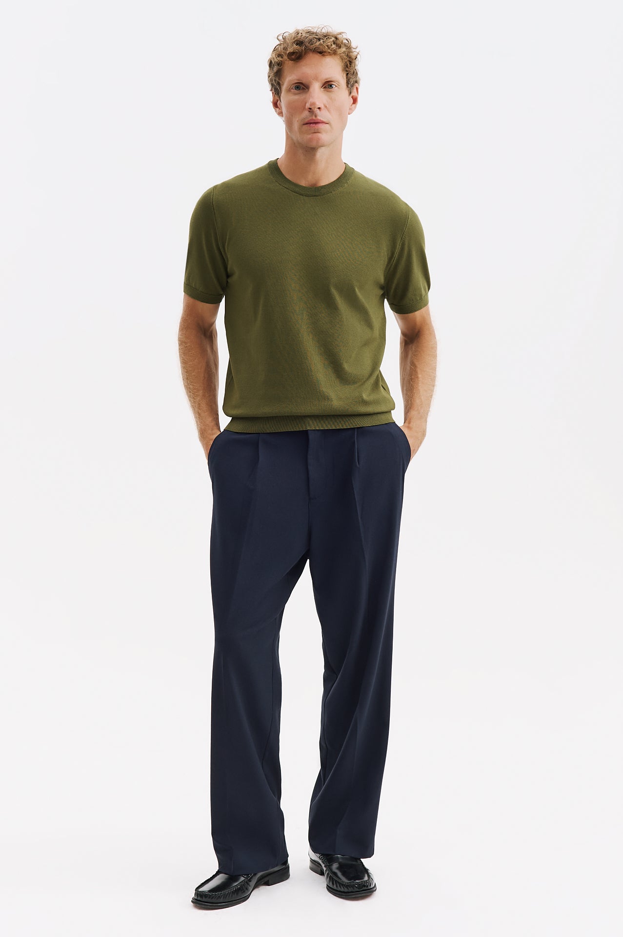CREW NECK KHAKI KNITTED T-SHIRT
