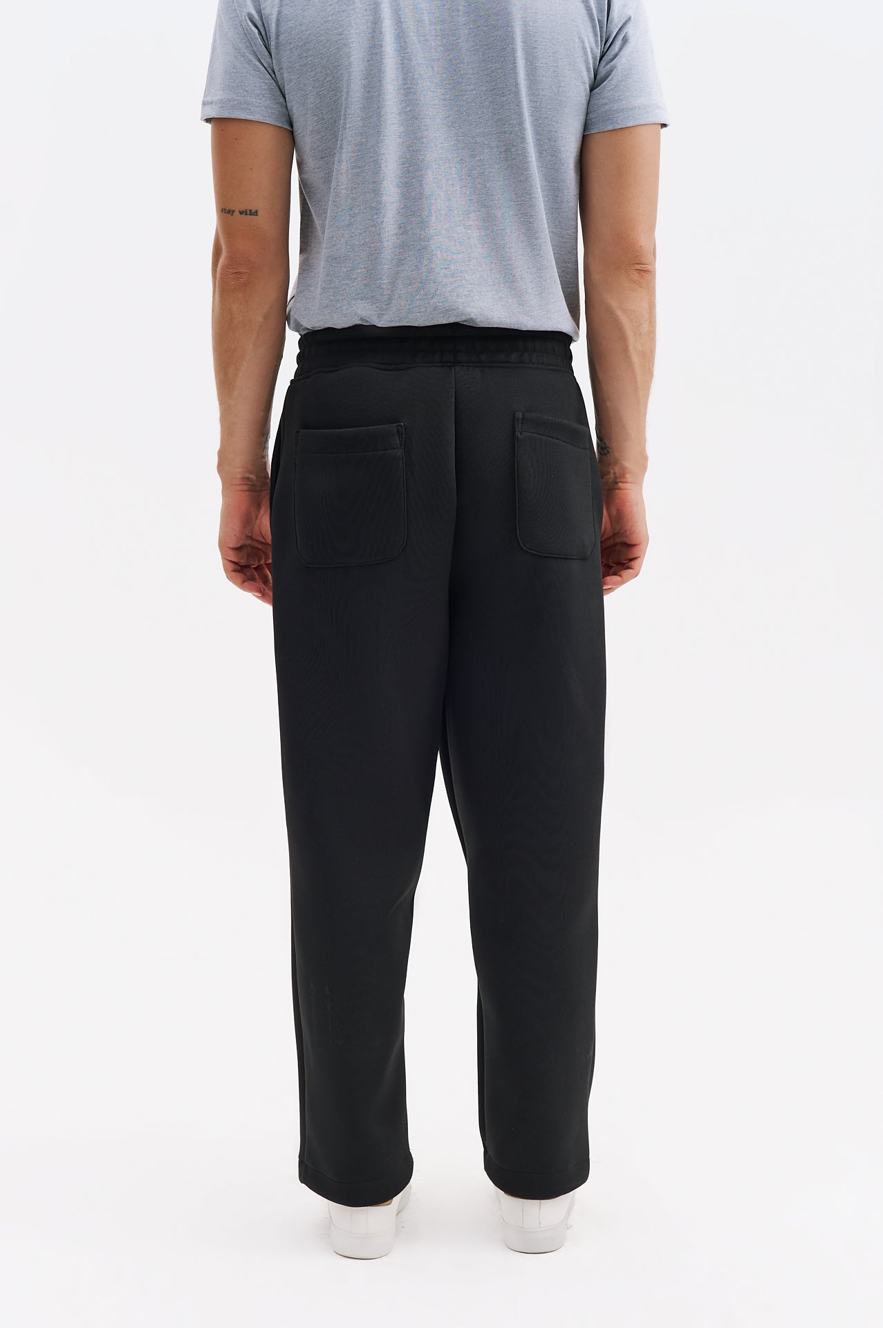 BASIC SCUBA BLACK JOGGER