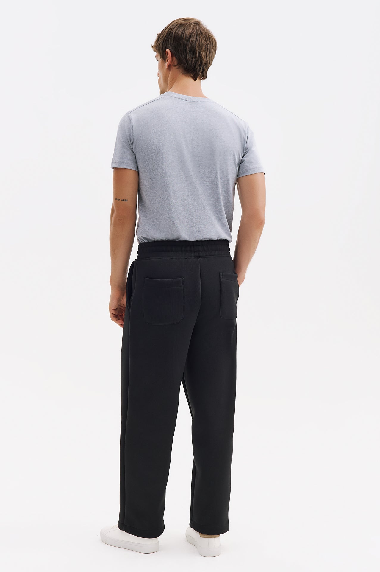 BASIC SCUBA BLACK JOGGER