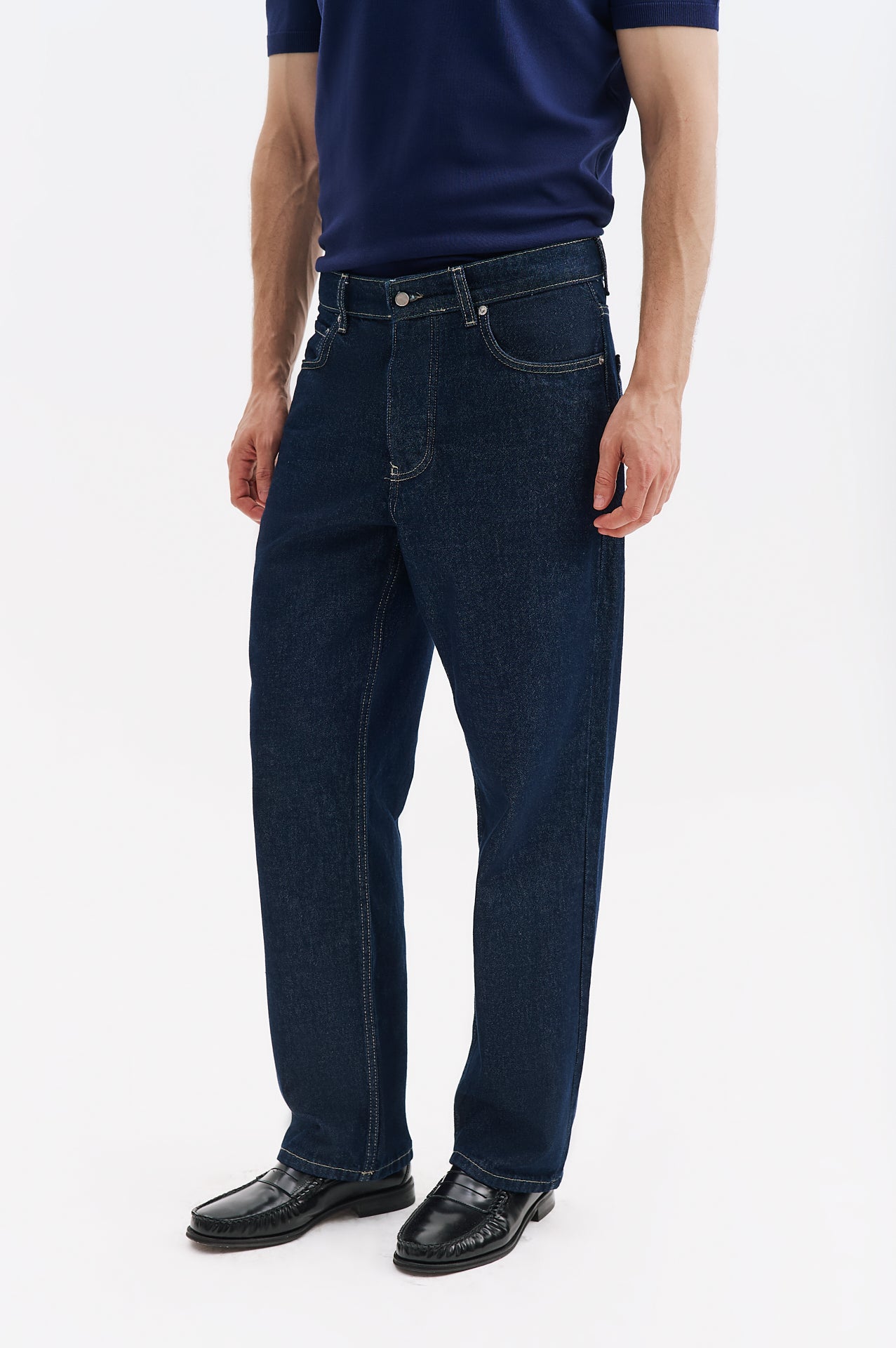 REGULAR FIT NAVY JEANS