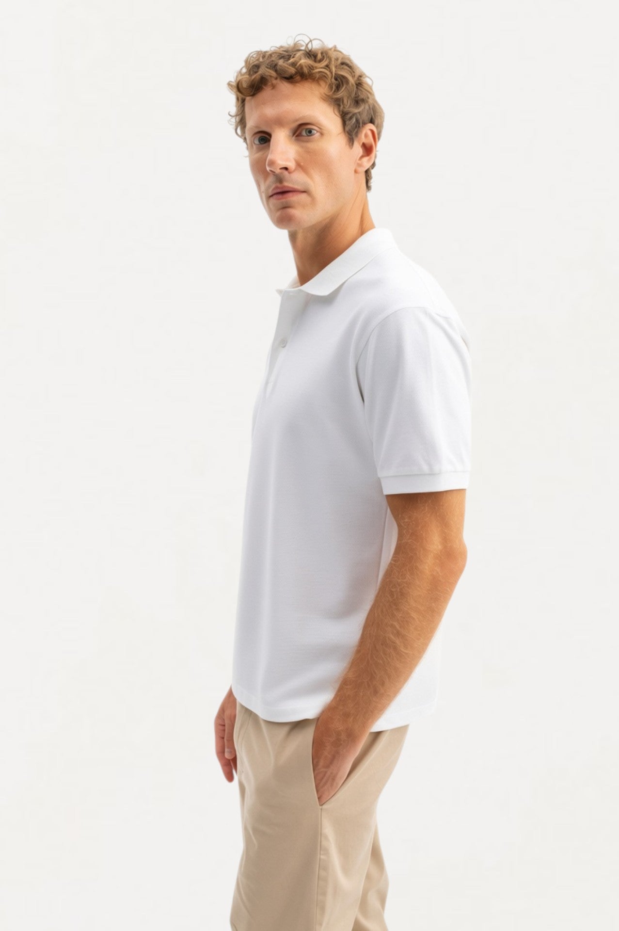 KISA KOL POLO YAKA BEYAZ T-SHIRT