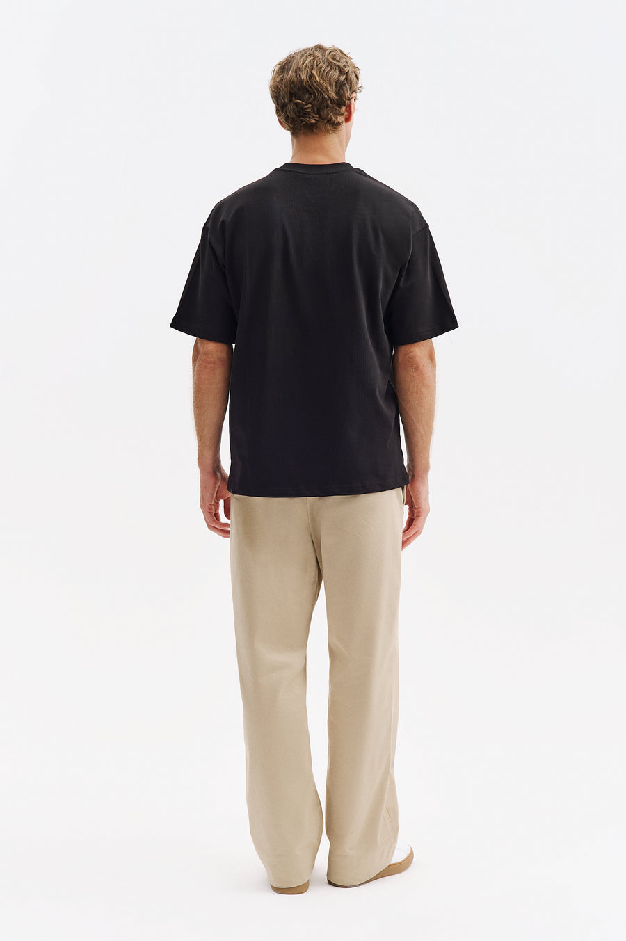 OVERSIZE SHORT SLEEVE BLACK T-SHIRT