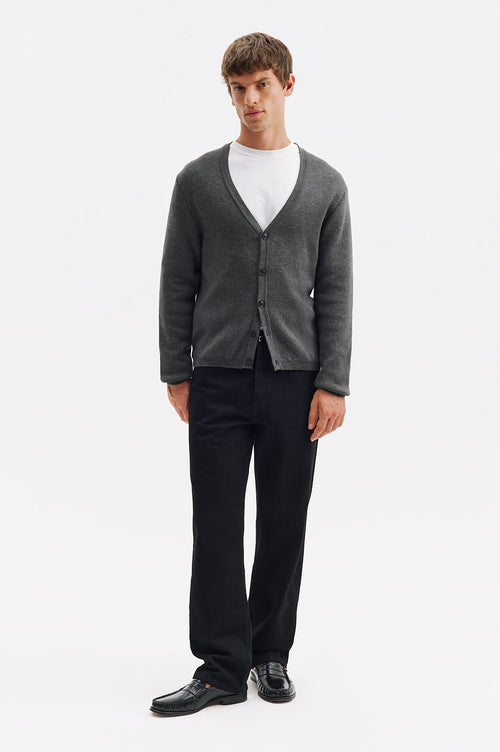 BASIC BUTTONED ANTHRACITE KNITTED CARDIGAN