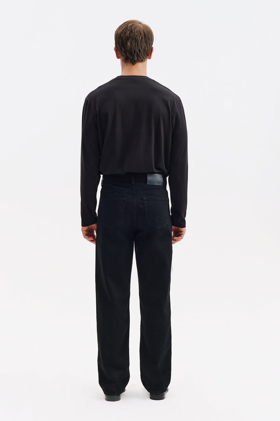 REGULAR FIT BLACK JEANS