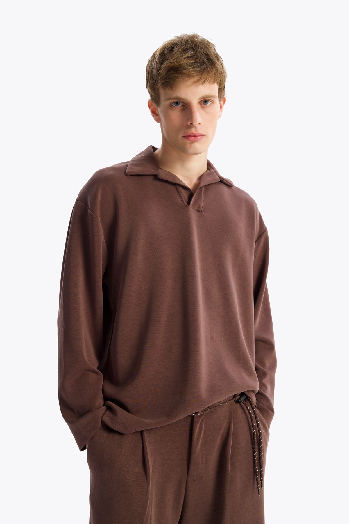 SAILOR COLLAR DRAPED T-SHIRT - BROWN