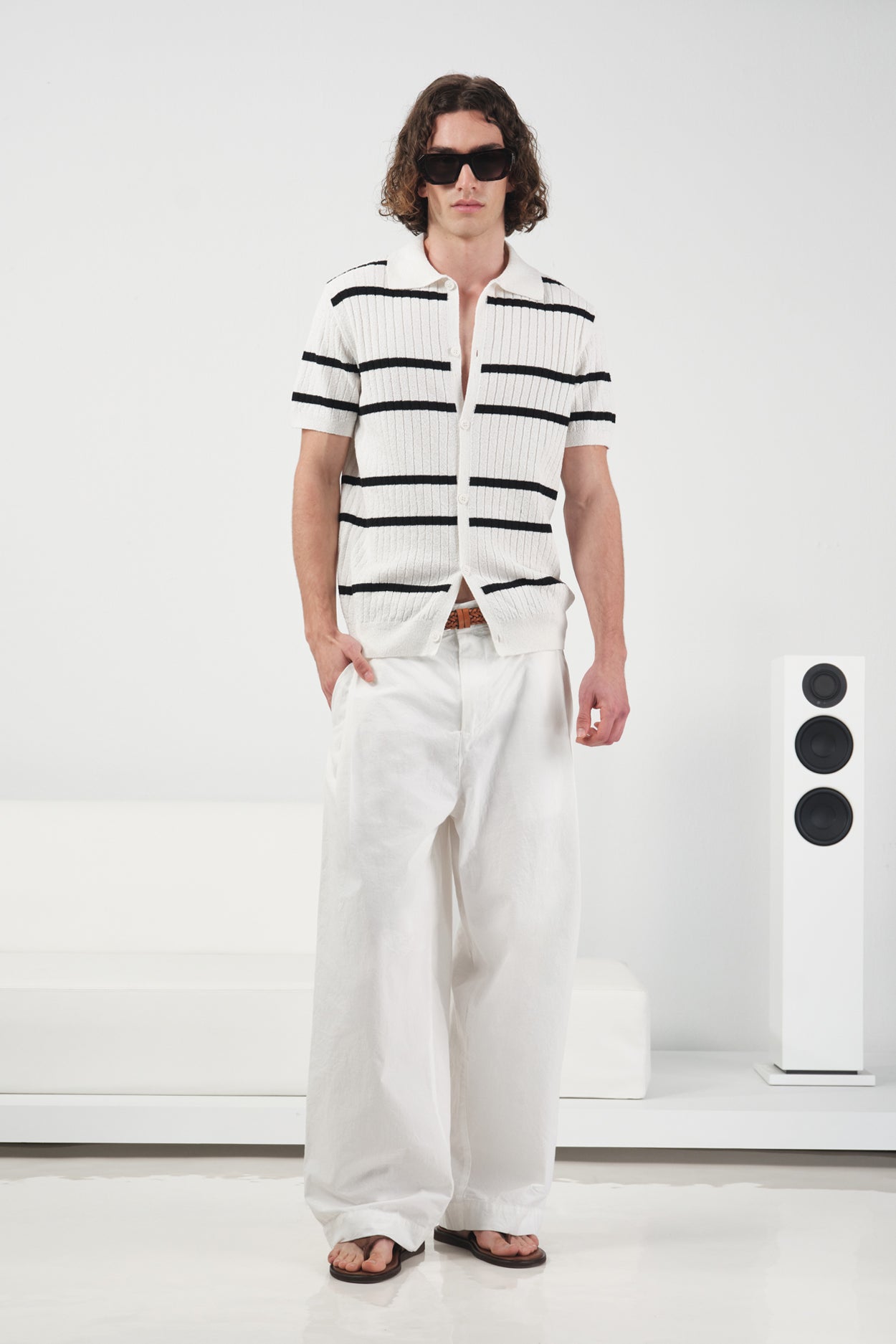 ÇİZGİLİ EKRU TRİKO GÖMLEK