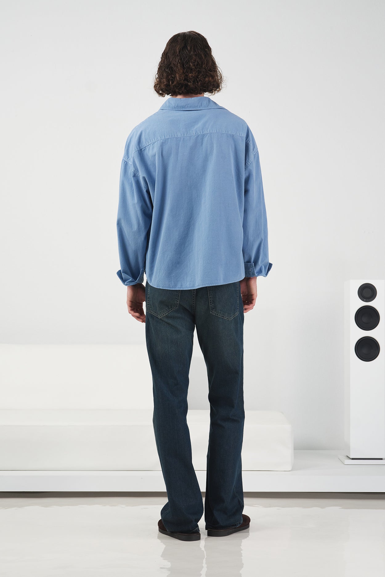 EFFECTIVE CROP BLUE SHIRT