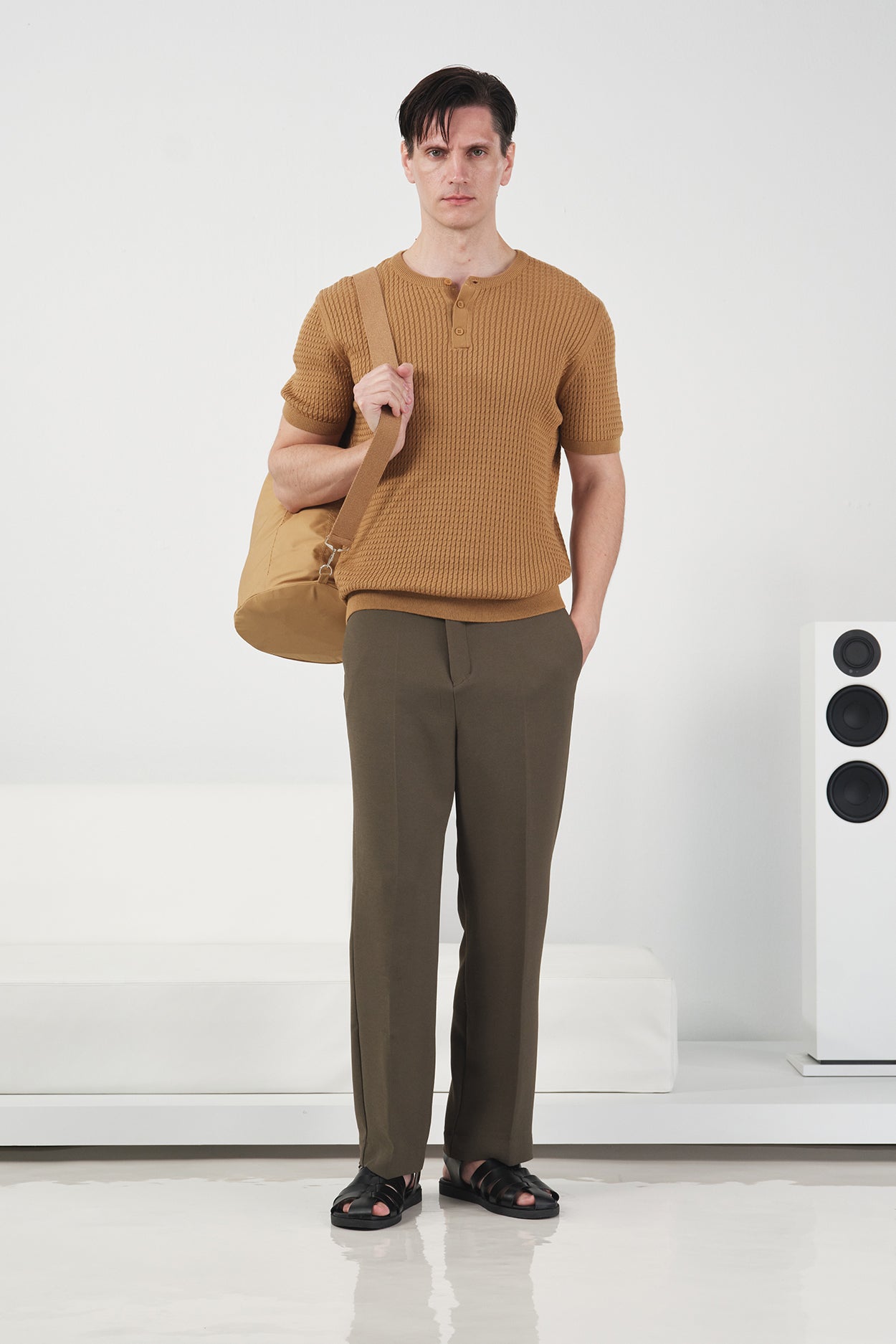 TEXTURED BIKE COLLAR TAN KNIT T-SHIRT