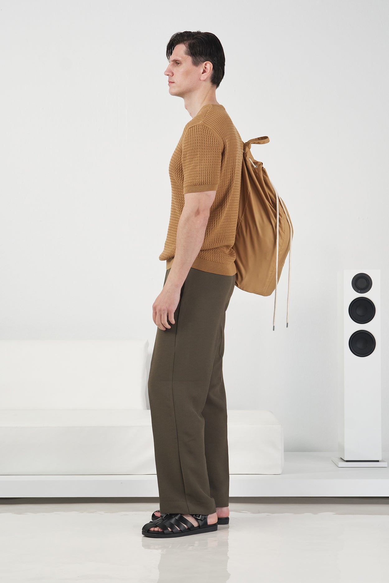 DOKULU BİSİKLET YAKA TABA TRİKO T-SHIRT