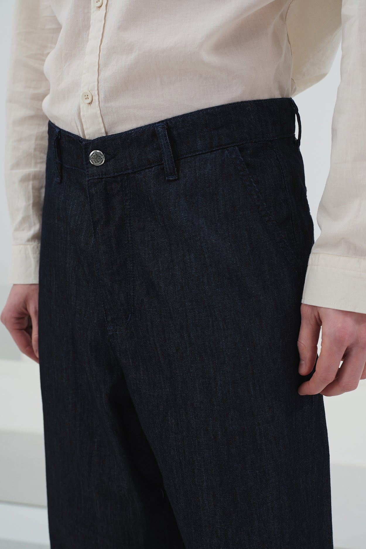 İNCE DÖKÜMLÜ REGULAR FIT KOYU MAVİ JEAN