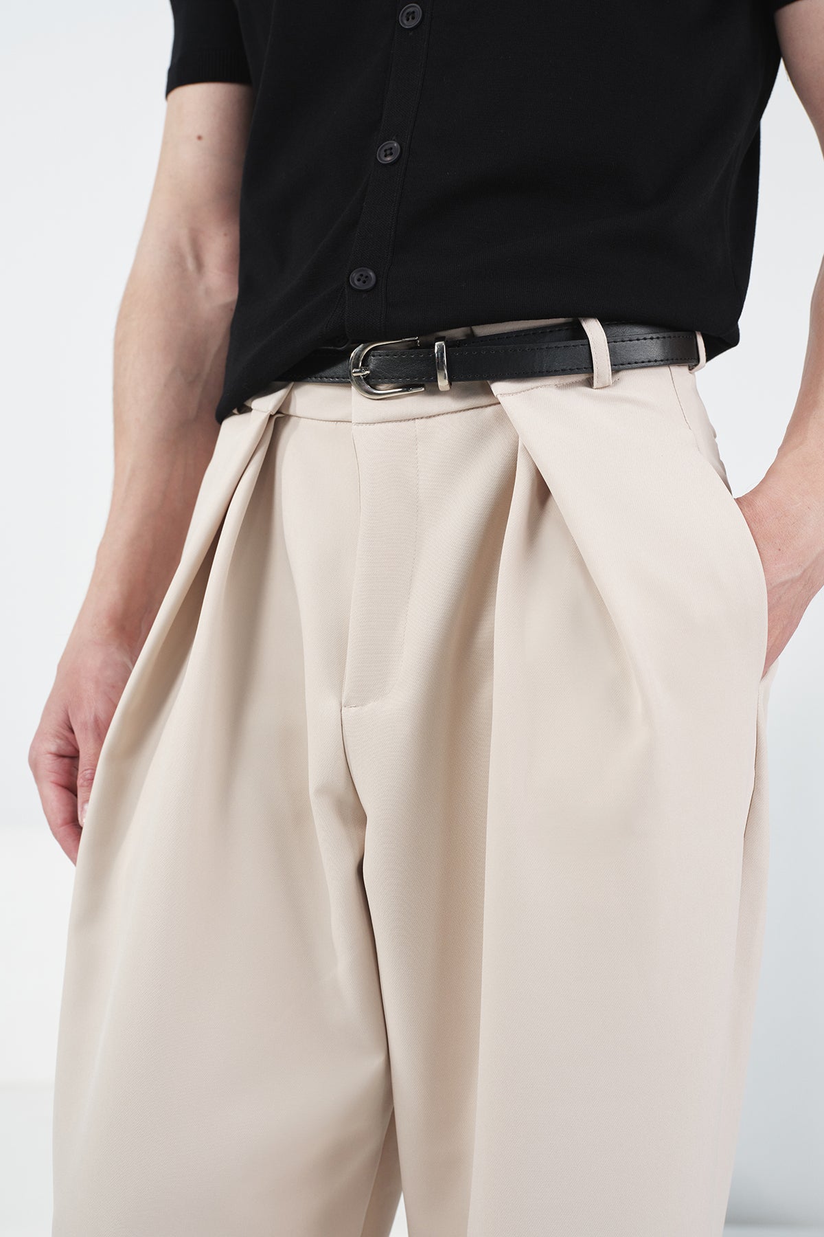 ÇİFT PİLİLİ BOL KESİM GENİŞ PAÇALI BEJ PANTOLON