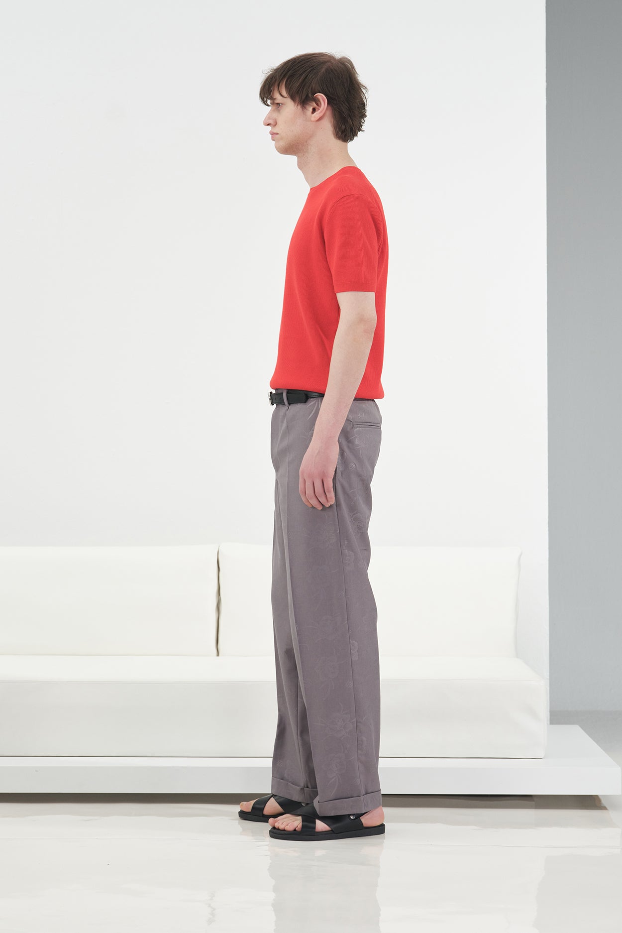 FİTİLLİ DOKULU KIRMIZI TRİKO T-SHIRT