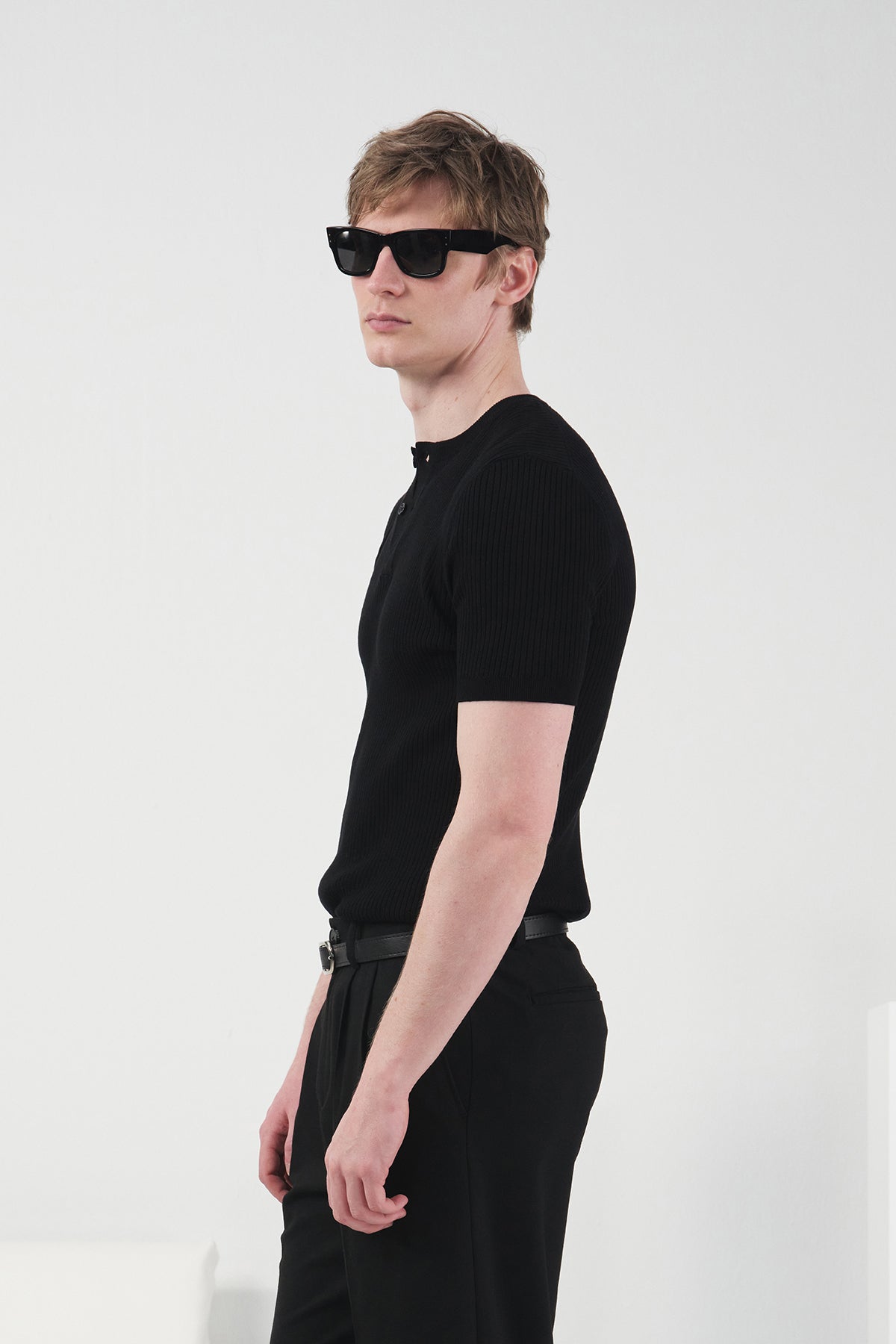 SLIM-FIT BUTTONED THIN-RIB BLACK KNITTED T-SHIRT