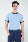KONTRAST DETAYLI BİSİKLET YAKA MAVİ T-SHIRT