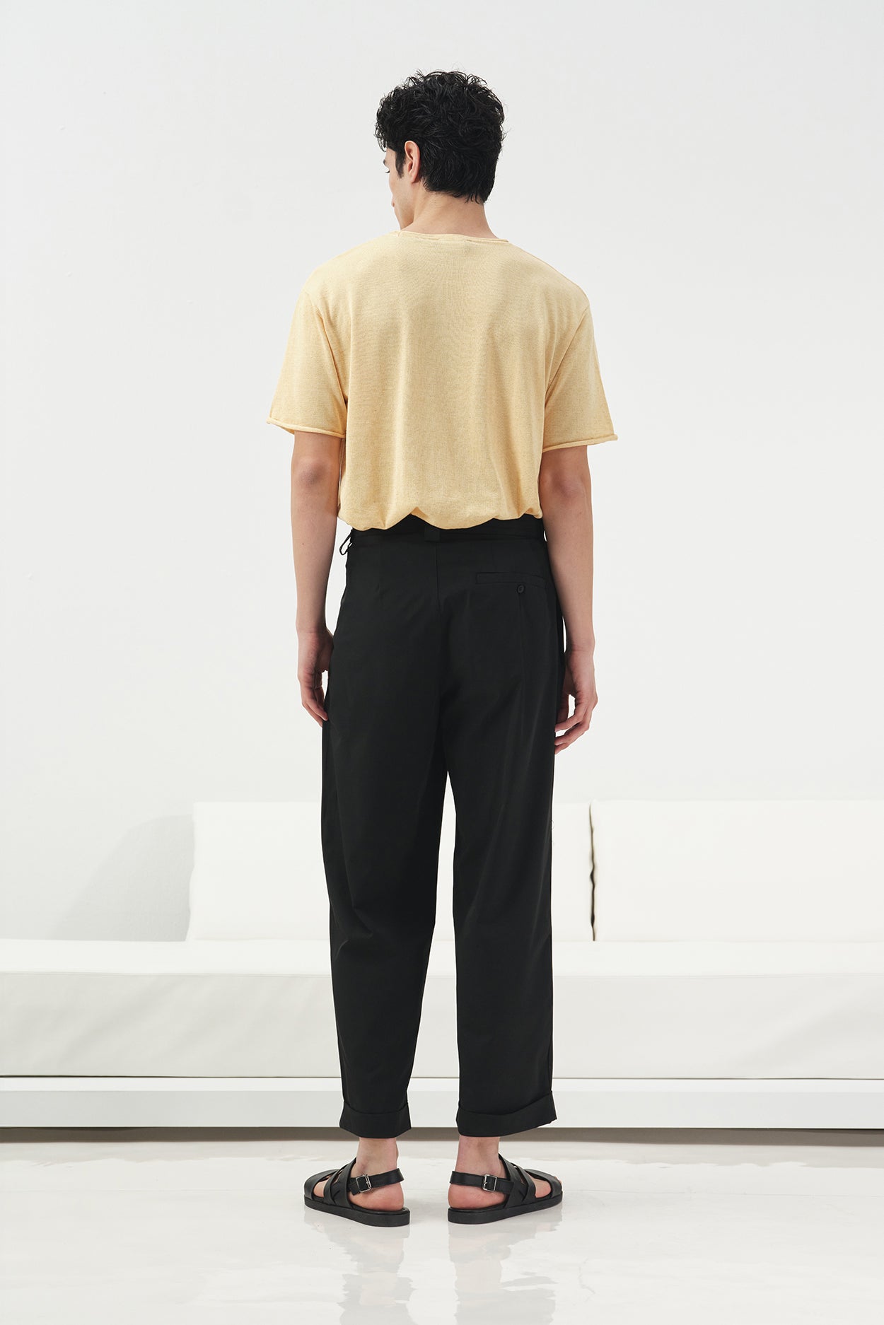 DRAPED YELLOW LINEN KNIT T-SHIRT