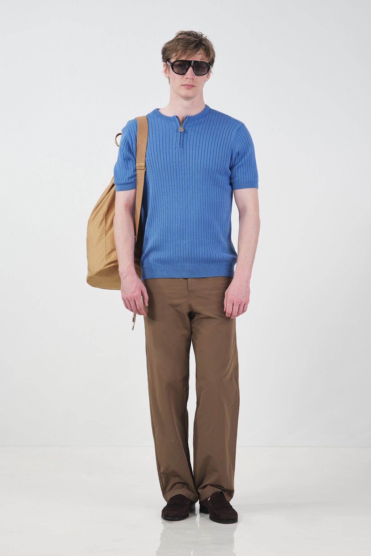 SLIM FIT ZIP-UP BLUE KNITTED T-SHIRT