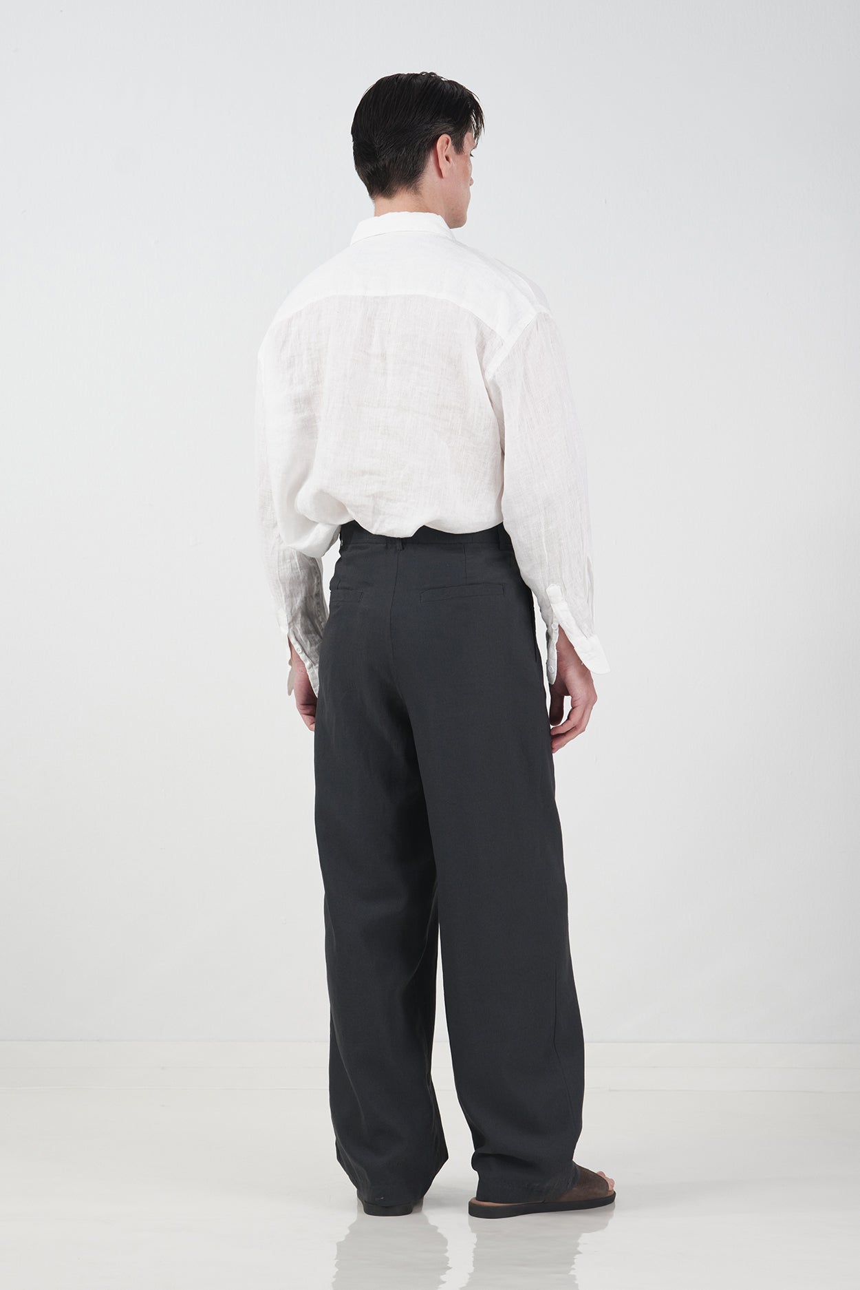 DÖKÜMLÜ ÇİFT DÜĞMELİ ANTRASİT KETEN PANTOLON