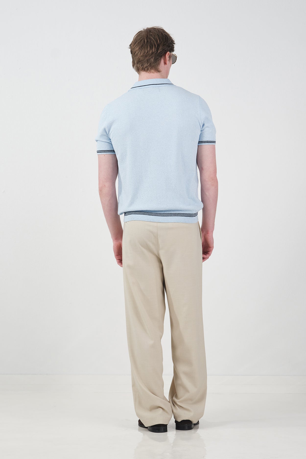 GOLD DÜĞMELİ DOKULU POLO YAKA MAVİ TRİKO T-SHIRT