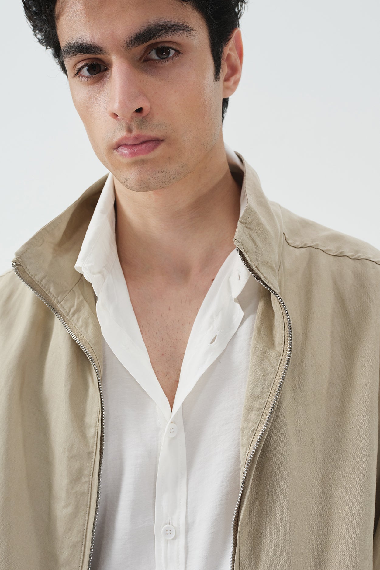 FERMUARLI BASKILI BEJ CEKET