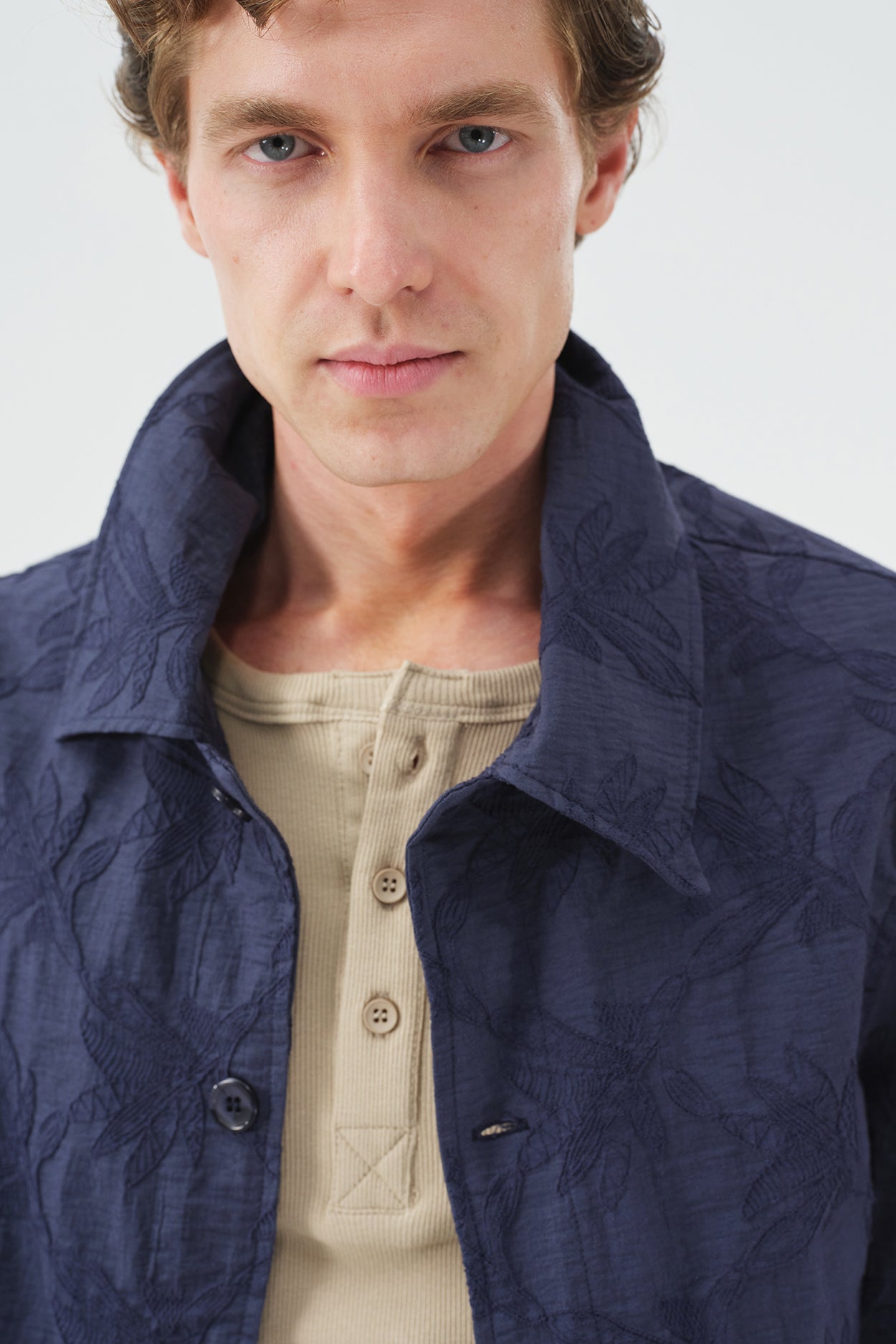 DESENLİ LACİVERT İNCE CEKET