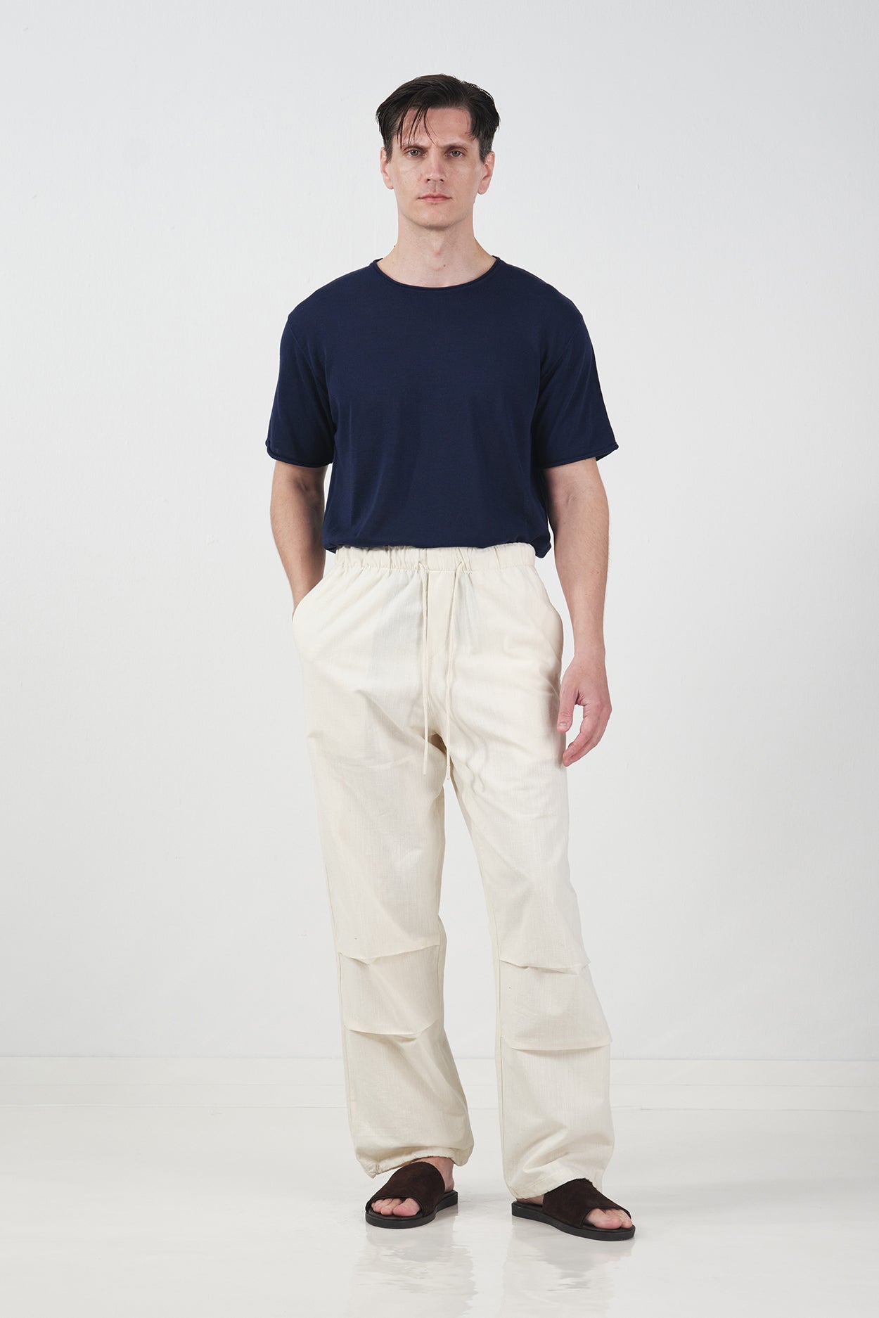 LINEN JOGGER BEIGE TROUSERS