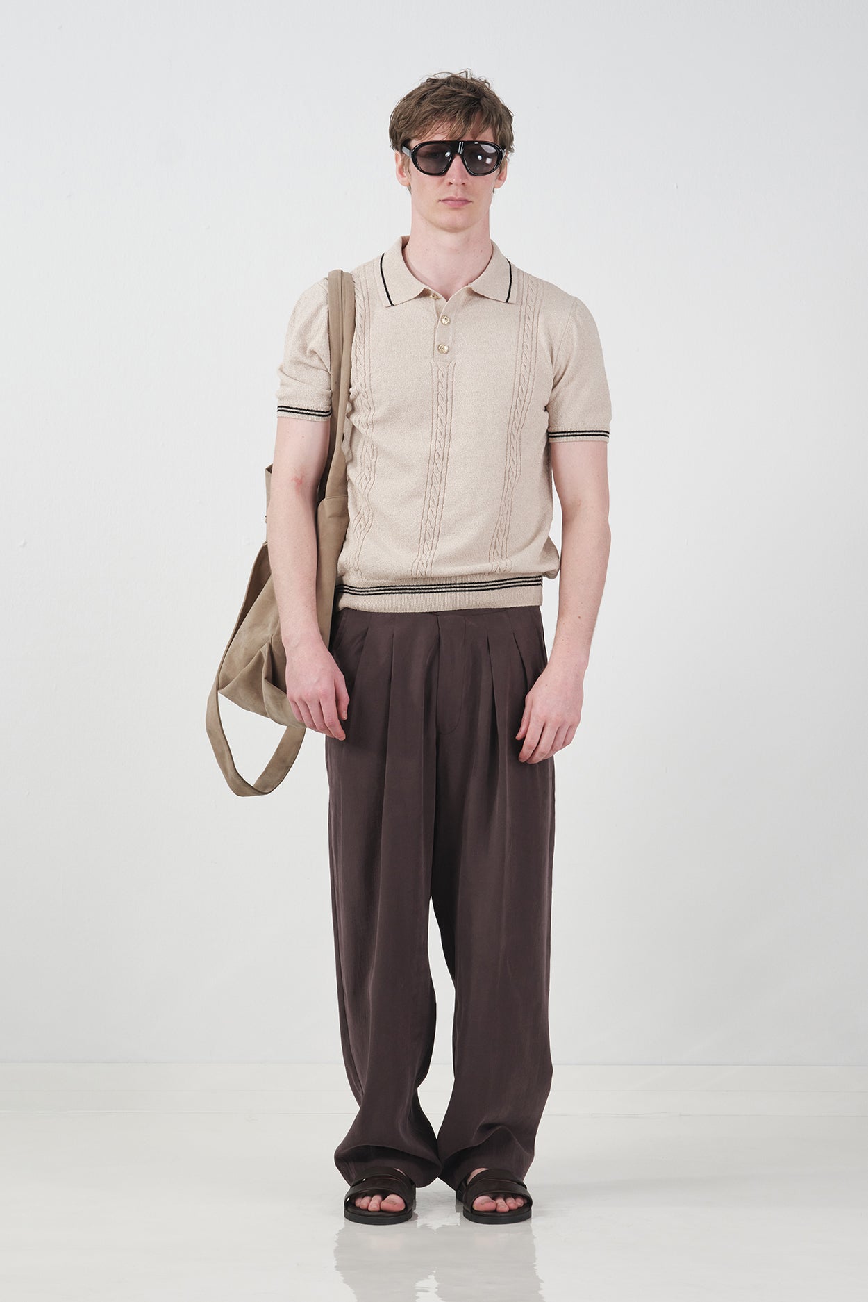 GOLD DÜĞMELİ DOKULU POLO YAKA BEJ TRİKO T-SHIRT