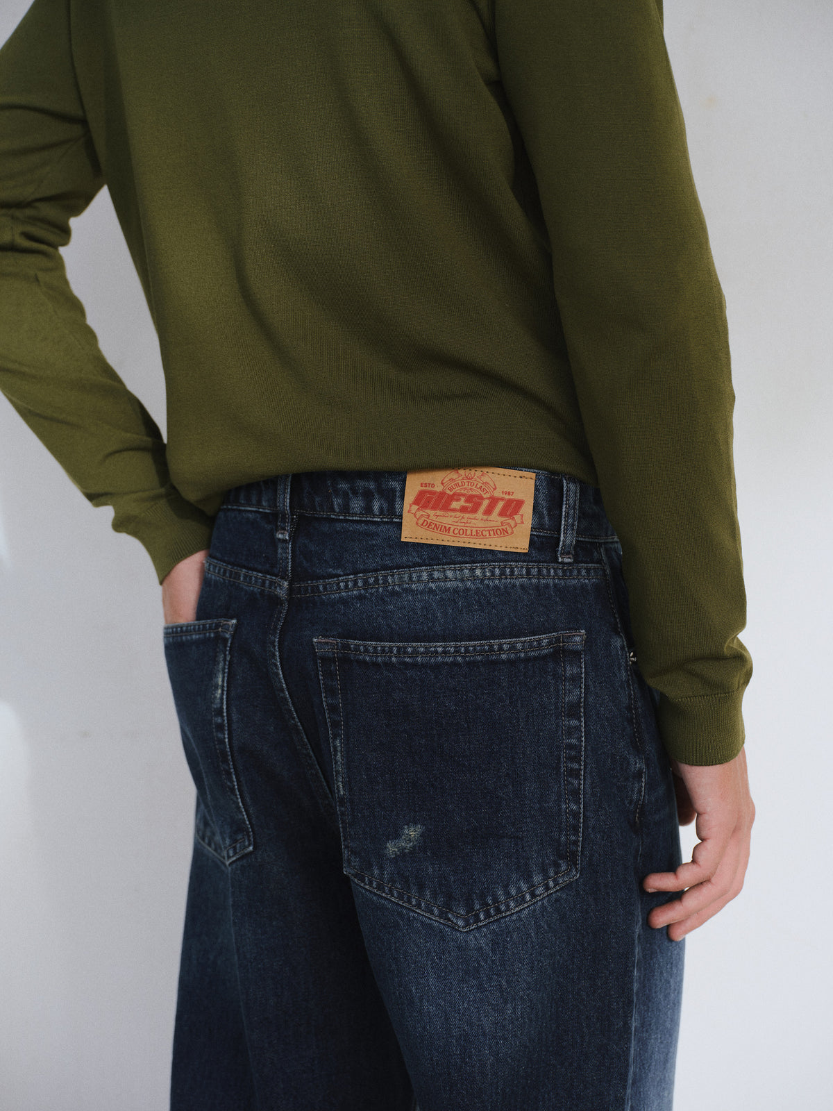 LASER EFFECT NAVY REGULAR FIT JEANS - 3