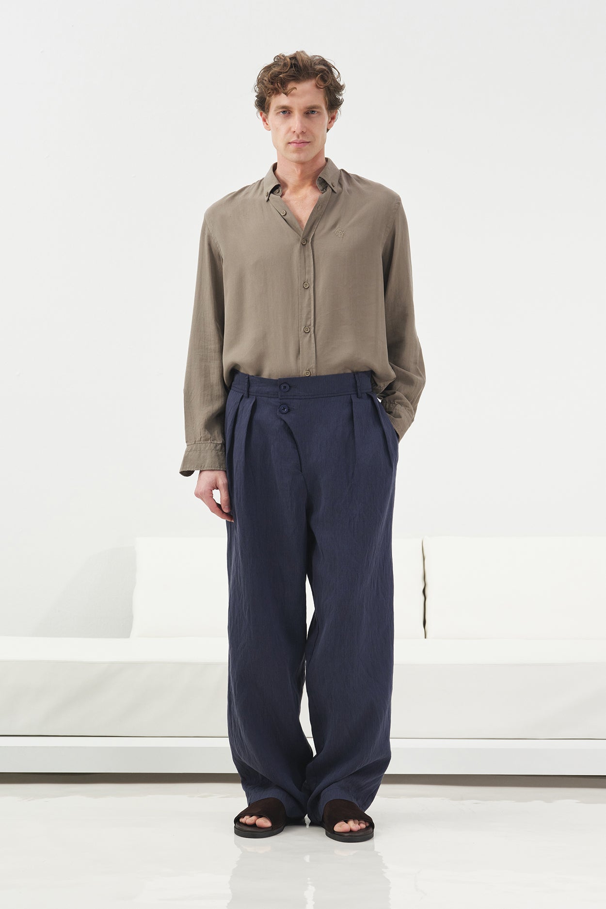 DRAPED REGULAR FIT KHAKI TENCEL SHIRT